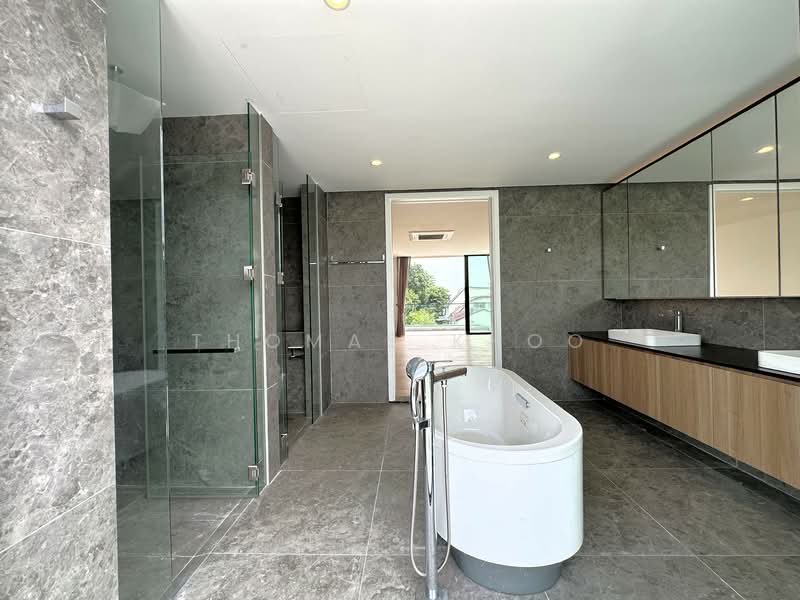 Brand New 999-Year Detached | Massive 11,563 sqft Built-Up | Sian Tuan Avenue Detached House For Sale at S$ 16,980,000 | PropertyGuru Singapore