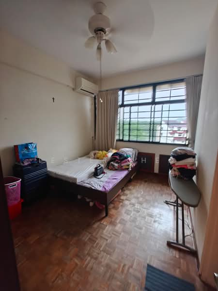 Grande Vista, 24 Cactus Drive, 3 Bedrooms, 1,238 sqft, Condominium For Rent, by Lester Cheo, 25501863 - PropertyGuru.com.sg