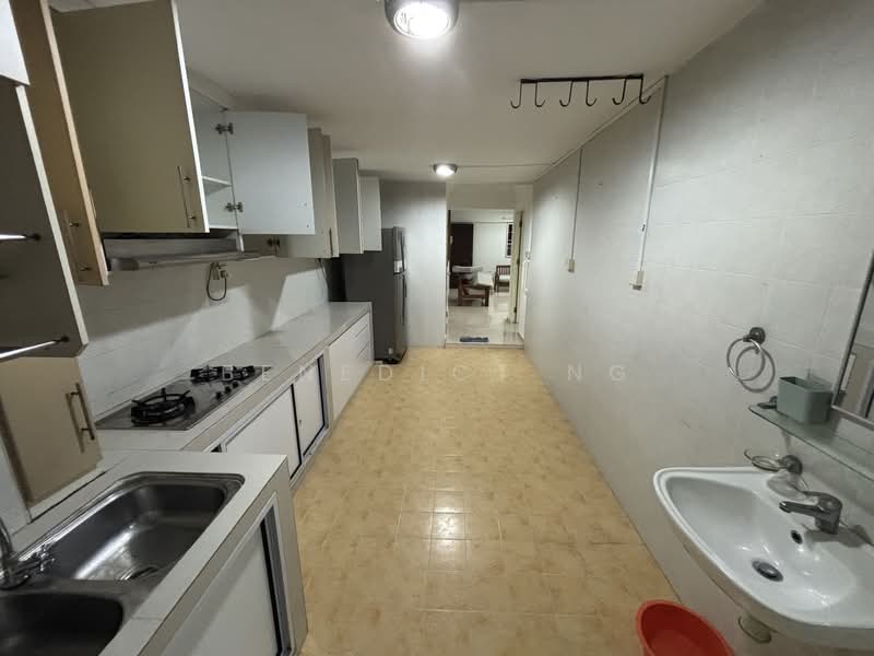 638 Ang Mo Kio Avenue 6, 638 Ang Mo Kio Avenue 6, 3 Bedrooms, 980 sqft, HDB Flat For Rent, by Benedict Ng, 25501868 - PropertyGuru.com.sg