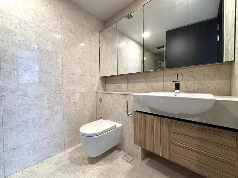 Pullman Residences, 18 Dunearn Road, Newton / Novena, 2 Bedrooms, 667 sqft, Condominium For Rent, by Melvin Lee, 25502134 - Bathroom - PropertyGuru.com.sg