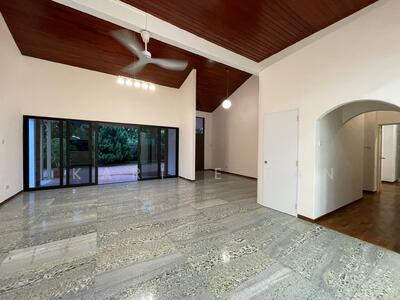 For Rent - King's Close