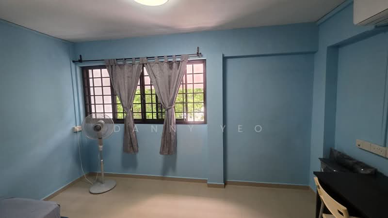 239 Tampines Street 21, 239 Tampines Street 21, Pasir Ris / Tampines, Room Rental, 150 sqft, HDB Flat For Rent, by Danny Yeo, 25502674 - PropertyGuru.com.sg