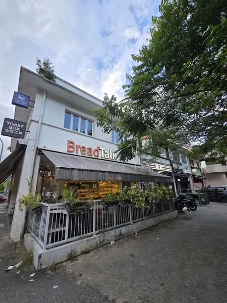 Royalgreen, 6 Anamalai Avenue, 2 Bedrooms, 667 sqft, Condominium For Rent, by Lim Keith, 25502887 - PropertyGuru.com.sg