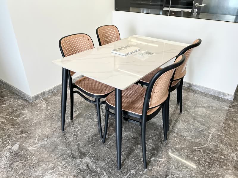 The LINQ @ Beauty World, 118 Upper Bukit Timah Road, 3 Bedrooms, 958 sqft, Condominium For Rent, by Joey Lim, 25503002 - PropertyGuru.com.sg