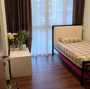 For Rent - Seastrand