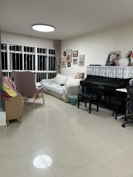 392 Bukit Batok West Avenue 5, 392 Bukit Batok West Avenue 5, 4 Bedrooms, 1,270 sqft, HDB Flat For Rent, by Eric Tay CK, 25503366 - PropertyGuru.com.sg