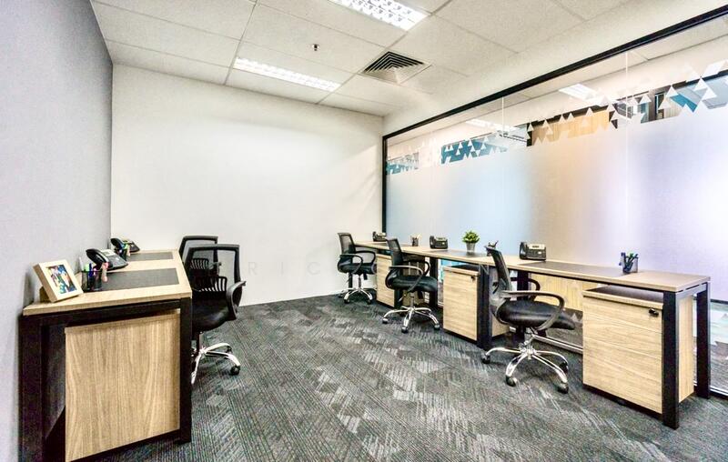 Huge Office Space Near City Hall MRT, , 3,263 sqft, Office For Rent, by Eric Chan 陳鴻運, 25503797 - CommercialGuru.com.sg
