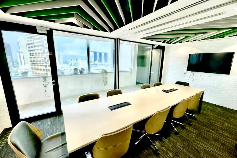 Huge Office Space Near City Hall MRT, , 3,263 sqft, Office For Rent, by Eric Chan 陳鴻運, 25503797 - CommercialGuru.com.sg