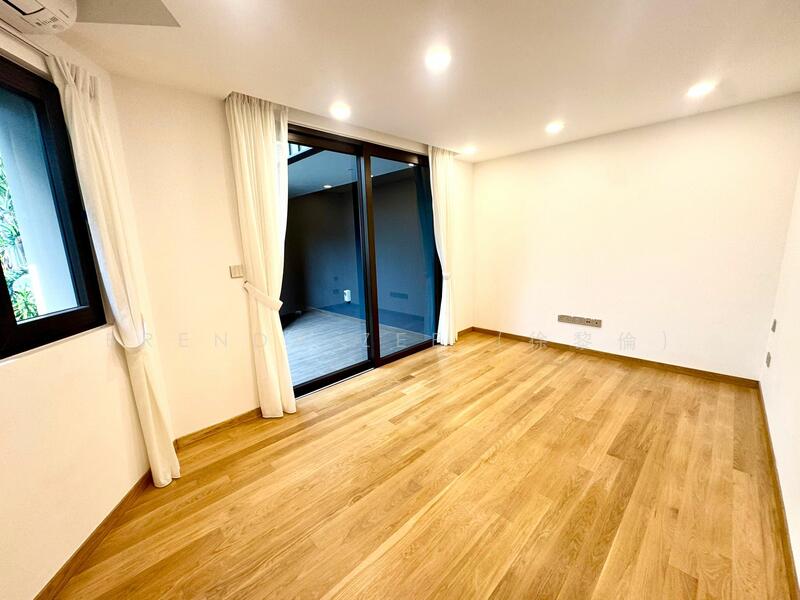 BRENDA ZEE 9450*9938 ✧ Exquisite Detached Bungalow in D10 ✧ Within 1km to SCGS, Fernhill Road, call Brenda Zee 94509938 to enquire, 6 Bedrooms, 7,942 sqft, Detached House For Sale, by Brenda Zee (徐黎倫), 25503848 - FERNHILL ROAD, Freehold Detached Bungalow for Sale - PropertyGuru.com.sg