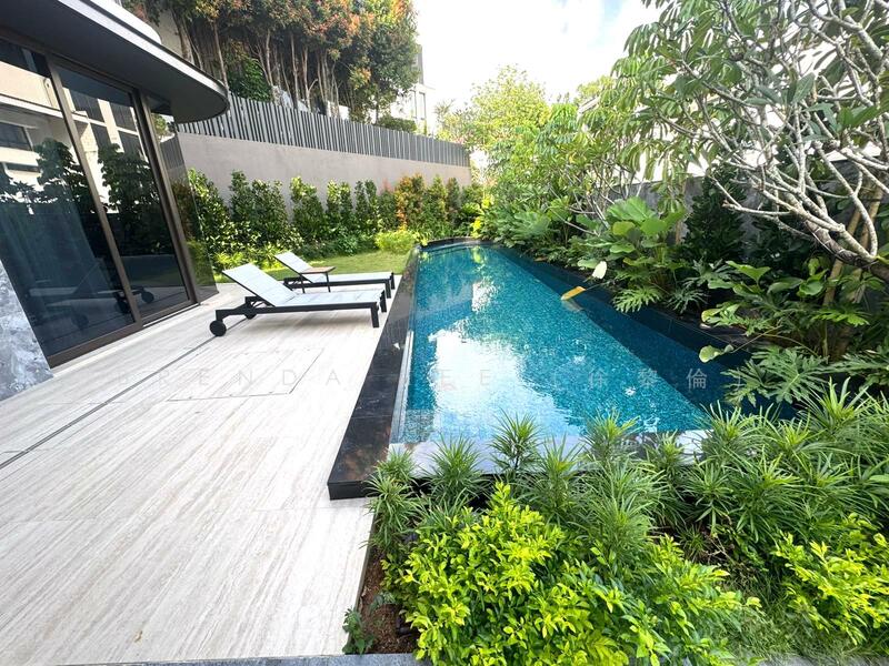 BRENDA ZEE 9450*9938 ✧ Exquisite Detached Bungalow in D10 ✧ Within 1km to SCGS, Fernhill Road, call Brenda Zee 94509938 to enquire, 6 Bedrooms, 7,942 sqft, Detached House For Sale, by Brenda Zee (徐黎倫), 25503848 - FERNHILL ROAD, Freehold Detached Bungalow for Sale - PropertyGuru.com.sg