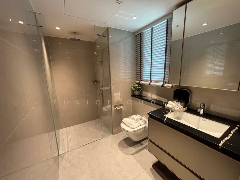 Chuan Park, 246 Lorong Chuan, Hougang / Punggol / Sengkang, 3 Bedrooms, 1,206 sqft, Condominium For Sale, by Eunice Chong, 25503945 - PropertyGuru.com.sg