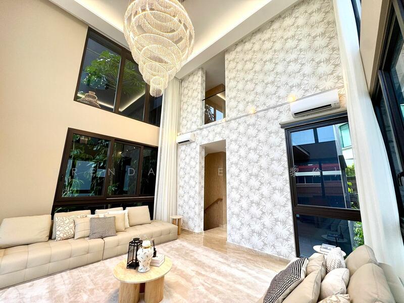 BRENDA ZEE 9450*9938 ✧ D10 New Semi-D ✧ Pool ✧ Lift ✧ Within 1km to SCGS, Fernhill Road, call Brenda Zee 94509938 to enquire, 6 Bedrooms, 7,441 sqft, Semi-Detached House For Sale, by Brenda Zee (徐黎倫), 25504092 - FERNHILL ROAD, Brand New Pair of Semi-Detached with Pool & Lift - PropertyGuru.com.sg