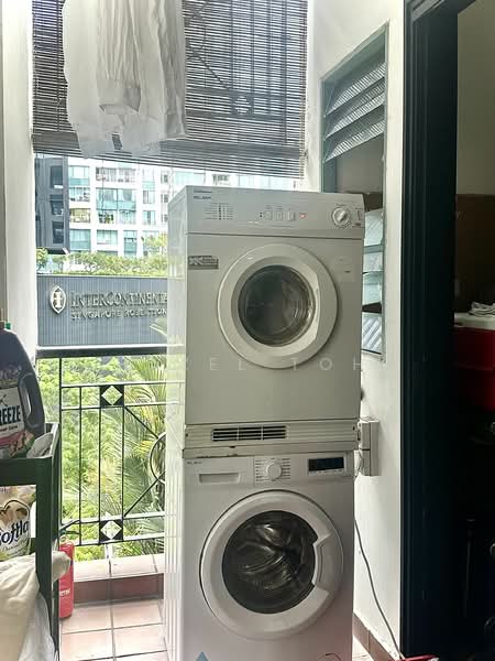 The Quayside, 60 Robertson Quay, Room Rental, 300 sqft, Apartment For Rent, by Hazel Toh, 25504094 - PropertyGuru.com.sg
