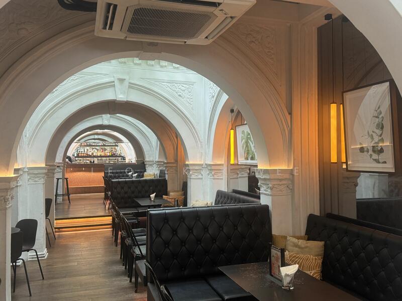 Restaurant bar with Outdoor terrace / fast food @ orchard road, Orchard road, 7,600 sqft, Mall Shop For Rent, by Leow Kok Wee, 25504129 - CommercialGuru.com.sg