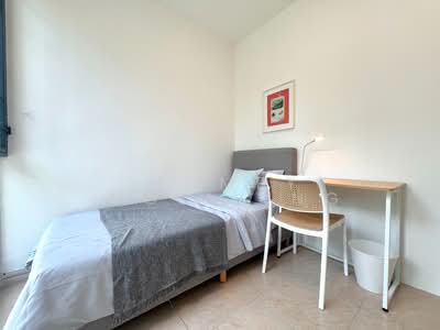 For Rent - Regent Grove