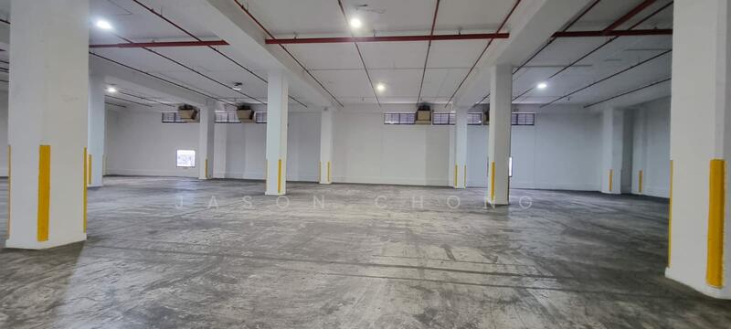 Warehouse, Standalone, Penjuru, ~$1.20psf, High Ceiling, Loading Bays, Warehouse, Boon Lay / Jurong / Tuas, 195,000 sqft, Warehouse For Rent, by Jason Chong, 25504482 - CommercialGuru.com.sg