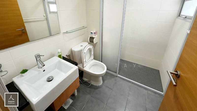 The Linear, 880 Upper Bukit Timah Road, Room Rental, 108 sqft, Apartment For Rent, by Emilyn Tay, 25504594 - PropertyGuru.com.sg