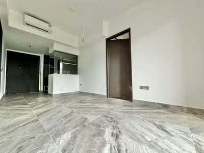 For Rent - The Commodore