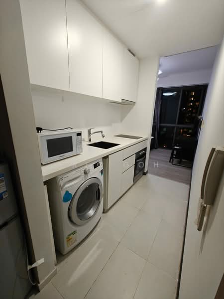 The Topiary, 13 Fernvale Lane, Studio, 300 sqft, Executive Condominium For Rent, by Eric Goh, 25504658 - PropertyGuru.com.sg