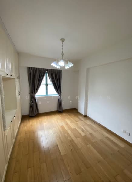 West Bay Condo, 50 West Coast Crescent, 2 Bedrooms, 850 sqft, Condominium For Rent, by Jonathan Tan Say Keong, 25505248 - PropertyGuru.com.sg