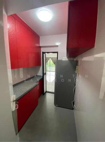 West Bay Condo, 50 West Coast Crescent, 2 Bedrooms, 850 sqft, Condominium For Rent, by Jonathan Tan Say Keong, 25505248 - PropertyGuru.com.sg