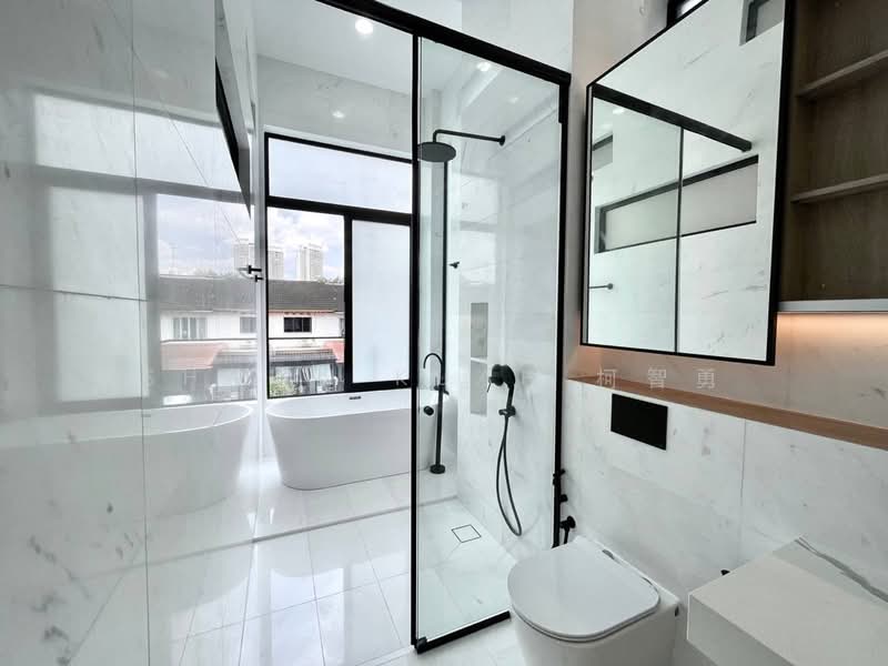 Brand new Semi Detached at Sixth Avenue MRT. Maple Avenue, MAPLE AVENUE, Tanglin / Holland / Bukit Timah, 6 Bedrooms, 6,100 sqft, Semi-Detached House For Sale, by Shawn Kuah 柯智勇, 25505385 - PropertyGuru.com.sg