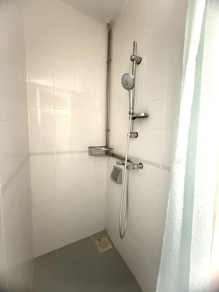 Astrid Meadows, 101 Coronation Road West, 3 Bedrooms, 2,045 sqft, Condominium For Rent, by Alethea Seow, 25505436 - PropertyGuru.com.sg