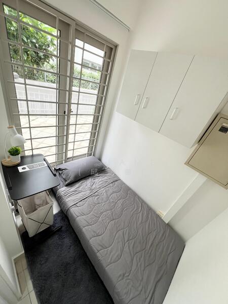 For Rent - Palm Mansions