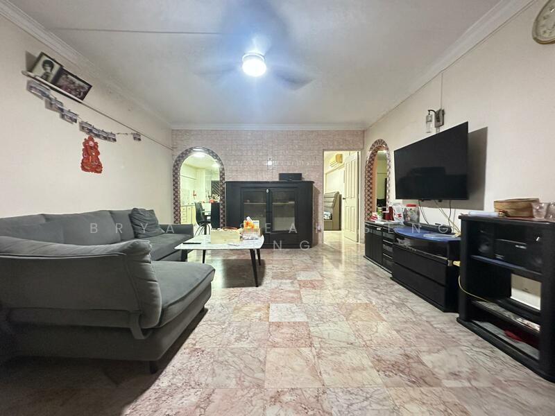 For Sale - 231 Ang Mo Kio Avenue 3