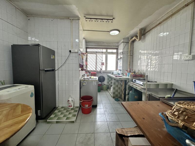 For Sale - 122 Teck Whye Lane