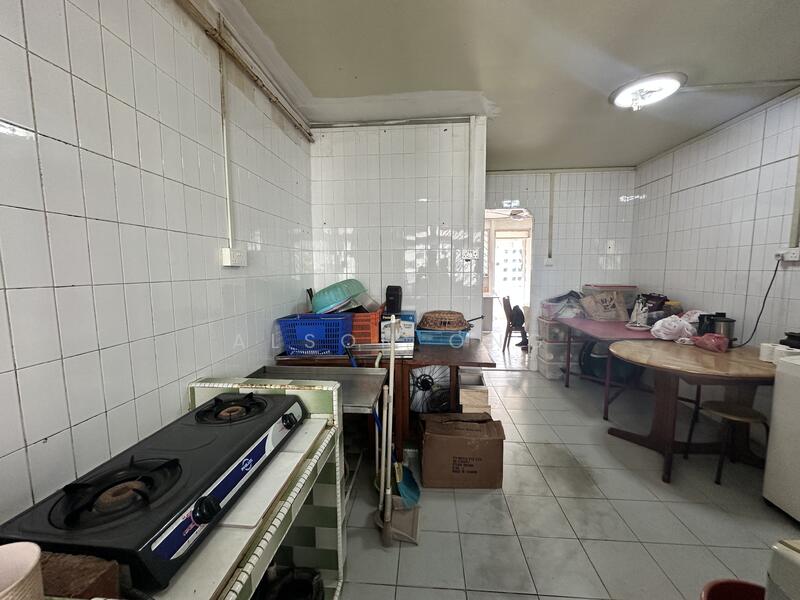 For Sale - 122 Teck Whye Lane