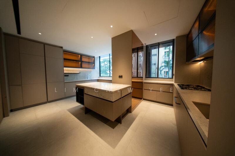 For Sale - 21 Anderson