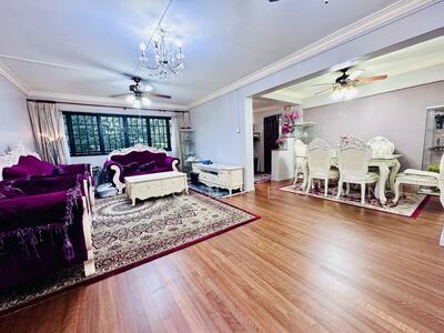 For Sale - 856 Tampines Street 82