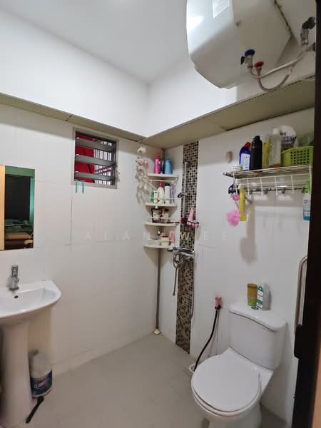 524A Tampines Central 7, 524A Tampines Central 7, 3 Bedrooms, 1,216 sqft, HDB Flat For Sale, by Alan Wee, 25506592 - PropertyGuru.com.sg
