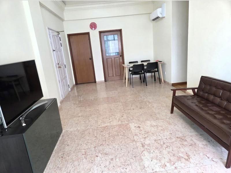 Changi Green, 712 Upper Changi Road East, Bedok / Upper East Coast, 2 Bedrooms, 872 sqft, Condominium For Rent, by Winnie Chew, 25506616 - Living Room - PropertyGuru.com.sg