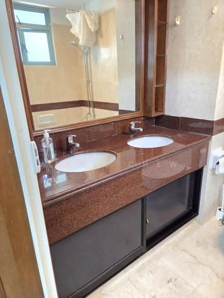Changi Green, 712 Upper Changi Road East, Bedok / Upper East Coast, 2 Bedrooms, 872 sqft, Condominium For Rent, by Winnie Chew, 25506616 - Bathroom - PropertyGuru.com.sg