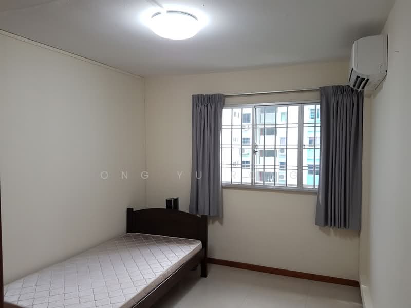 139 Yishun Ring Road, 139 Yishun Ring Road, Room Rental, 200 sqft, HDB Flat For Rent, by Ong Yu Rong, 25506624 - PropertyGuru.com.sg