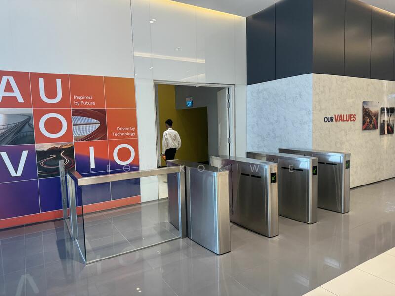 MNC fitted office - medical / research / technology / lab / hq office use use, , 21,000 sqft, Warehouse For Rent, by Leow Kok Wee, 25506678 - CommercialGuru.com.sg