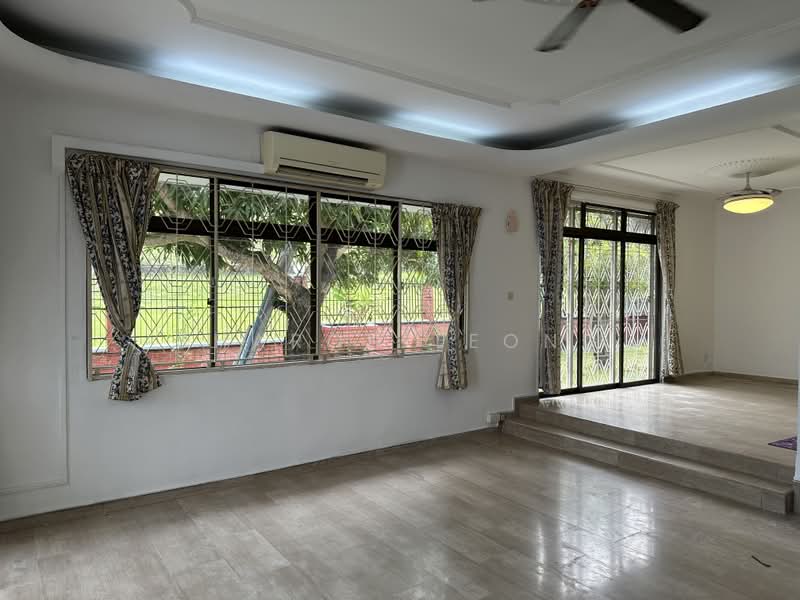 Corner Terrace near Kembangan MRT, Jalan Sentosa, 5 Bedrooms, 3,000 sqft, Terraced House For Rent, by Sharon Leong, 25506692 - PropertyGuru.com.sg