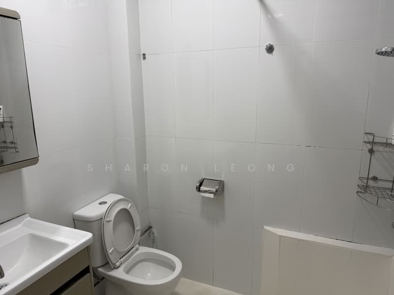 Corner Terrace near Kembangan MRT, Jalan Sentosa, 5 Bedrooms, 3,000 sqft, Terraced House For Rent, by Sharon Leong, 25506692 - PropertyGuru.com.sg