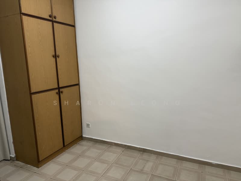Corner Terrace near Kembangan MRT, Jalan Sentosa, 5 Bedrooms, 3,000 sqft, Terraced House For Rent, by Sharon Leong, 25506692 - PropertyGuru.com.sg