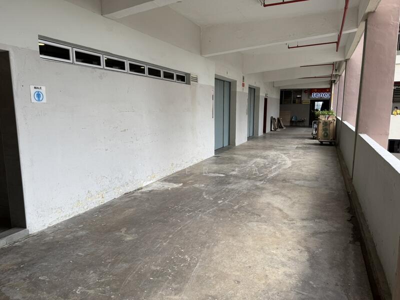 Richfield Industrial Centre, 122 Eunos Avenue 7, 1,593 sqft, Light Industrial (B1) For Rent, by Walter Lau, 25506693 - Wide corridor for cargo movements - CommercialGuru.com.sg