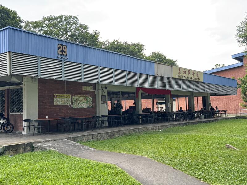 Richfield Industrial Centre, 122 Eunos Avenue 7, 1,593 sqft, Light Industrial (B1) For Rent, by Walter Lau, 25506693 - Canteen Blk 29 nearby - Short walk away - CommercialGuru.com.sg