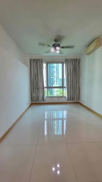 Tree House, 60 Chestnut Avenue, Dairy Farm / Bukit Panjang / Choa Chu Kang, 2 Bedrooms, 807 sqft, Condominium For Sale, by Peggy Leong, 25506826 - Living Room - PropertyGuru.com.sg