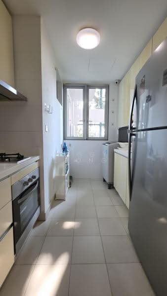 Tree House, 60 Chestnut Avenue, Dairy Farm / Bukit Panjang / Choa Chu Kang, 2 Bedrooms, 807 sqft, Condominium For Sale, by Peggy Leong, 25506826 - Enclosed Kitchen - PropertyGuru.com.sg