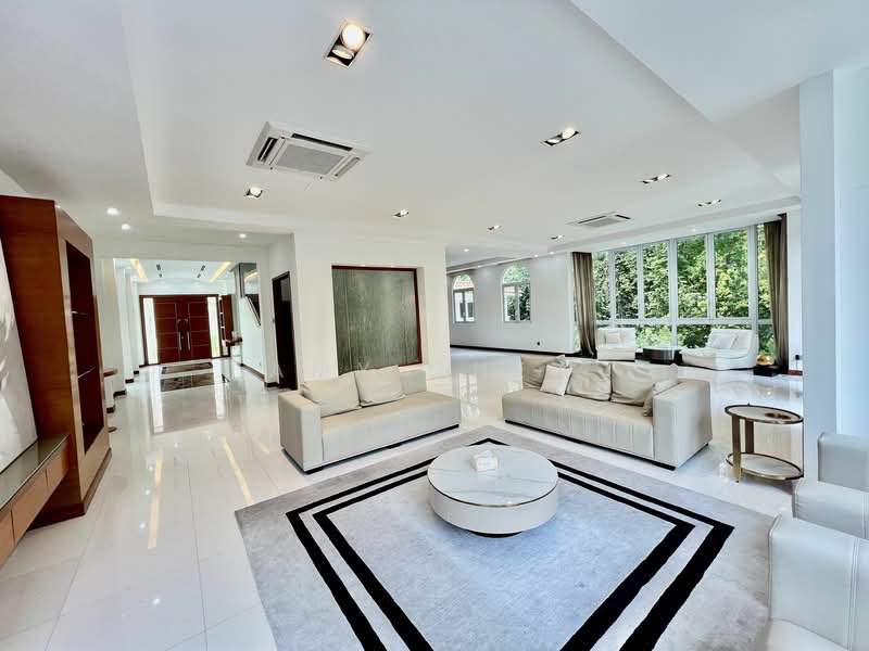 For Rent - Video upon request Stunning Majestic Good Class Bungalow surrounded by Greenery in a Quiet Enclave.