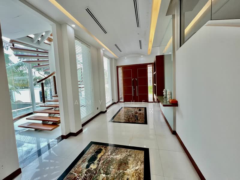 For Rent - Video upon request Stunning Majestic Good Class Bungalow surrounded by Greenery in a Quiet Enclave.