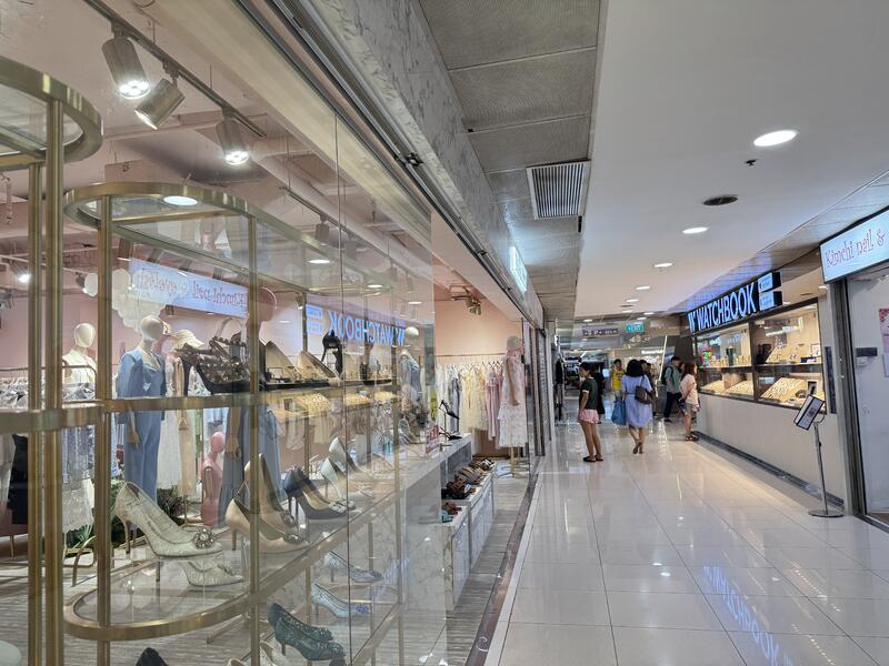 Far East Plaza, 14 Scotts Road, 1,615 sqft, Mall Shop For Sale, by