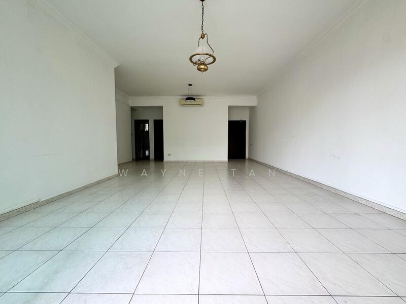 For Sale - Pasir View Park