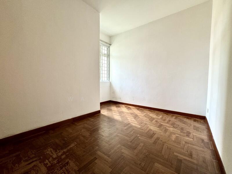 For Sale - Pasir View Park